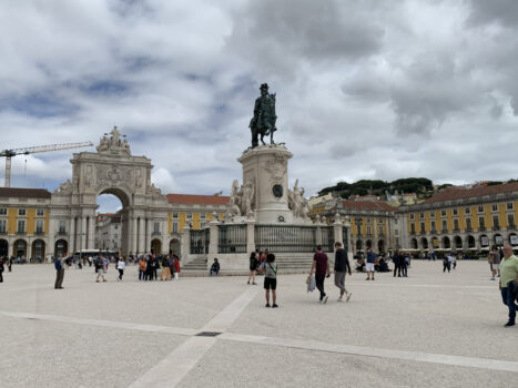 Standing at the Praça do Comércio